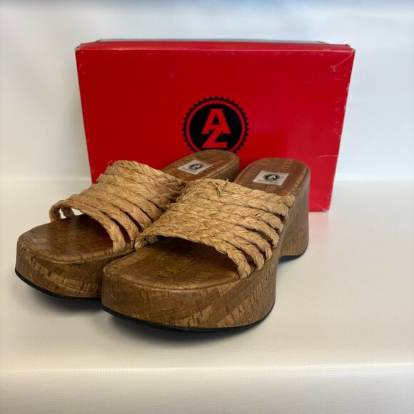 Vintage Arizona Women's Cork/Wicker Platform Sandals - Picture 2 of 6